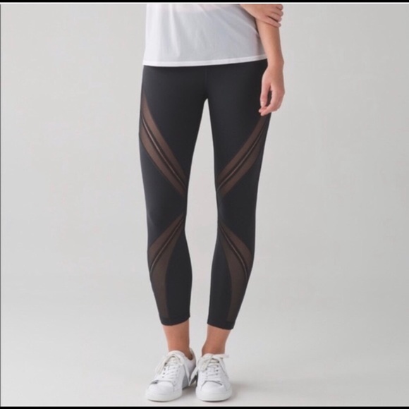 lululemon athletica Pants - RARE lululemon High Times *Metta* 7/8 Leggings